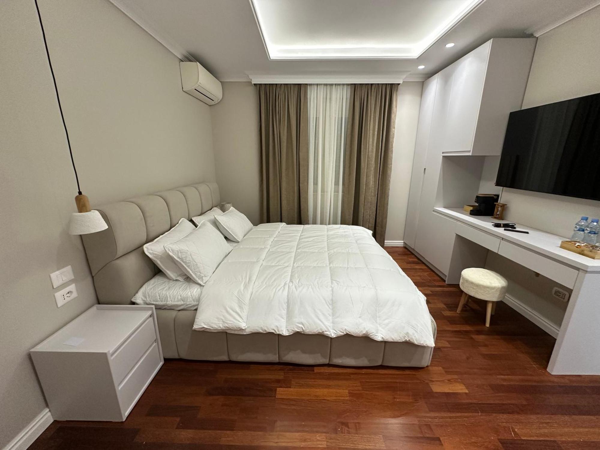 Lunarist - Exclusive With Private Jacuzzi In Blloku