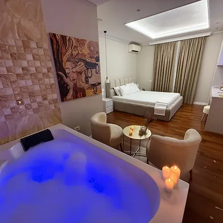 Lunarist - Exclusive Suites With Private Jacuzzi In Blloku Tirana Exterior photo