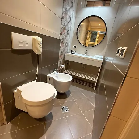 Lunarist - Exclusive Suites With Private Jacuzzi In Blloku Tirana Exterior photo
